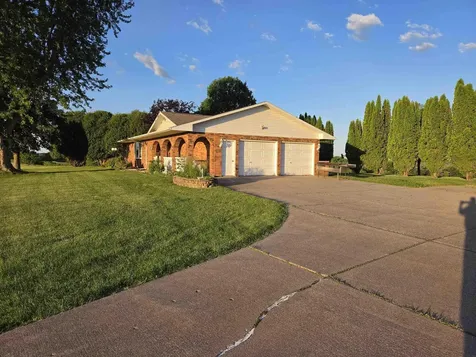 314 Acre Street Guttenberg IA 52052