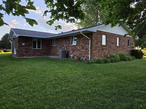 314 Acre Street Guttenberg IA 52052