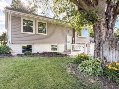 705 6th Street Union IA 50258