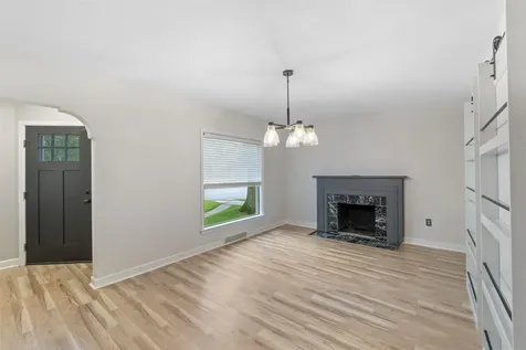 800 Campbell Avenue Waterloo IA 50701