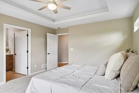104 5th Avenue Court Coggon IA 52218