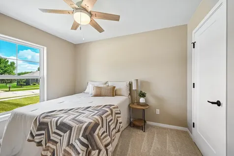 104 5th Avenue Court Coggon IA 52218