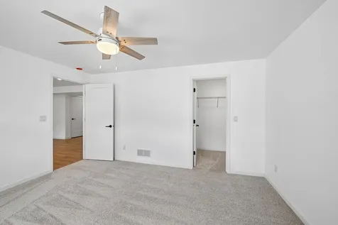 104 5th Avenue Court Coggon IA 52218