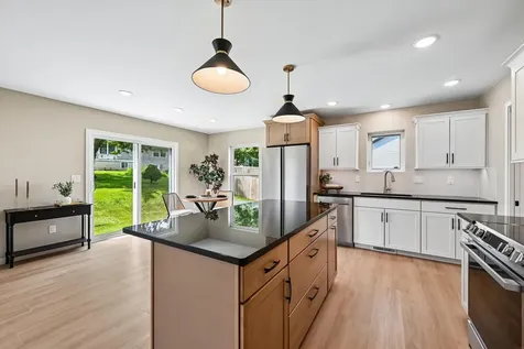 104 5th Avenue Court Coggon IA 52218