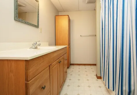 104 Maple Circle Waverly IA 50677