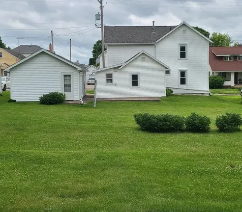 203 S Water Street Monona IA 52159