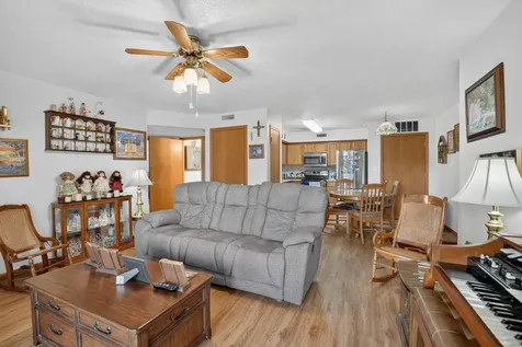 3619 Pheasant Lane Waterloo IA 50701