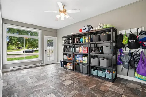 829 Maucker Road Cedar Falls IA 50613