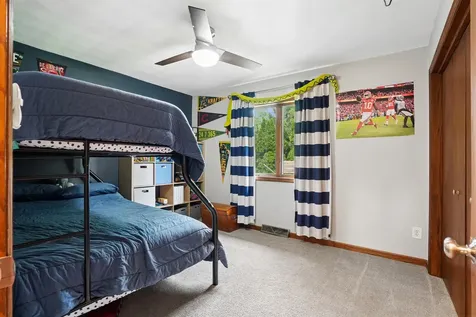 829 Maucker Road Cedar Falls IA 50613