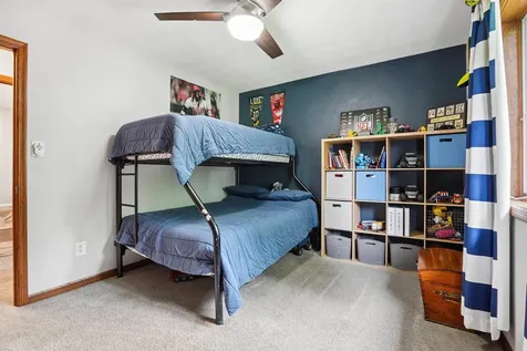 829 Maucker Road Cedar Falls IA 50613