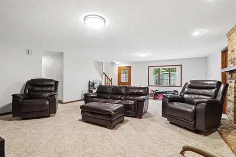 829 Maucker Road Cedar Falls IA 50613