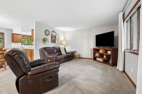 829 Maucker Road Cedar Falls IA 50613