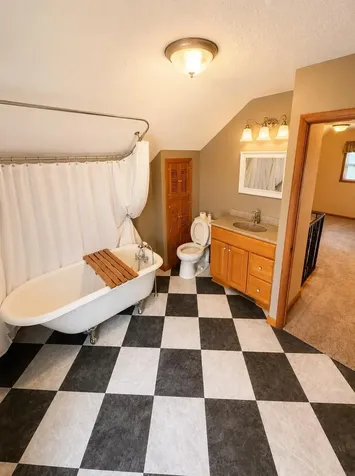 129 Washington Denver IA 50622
