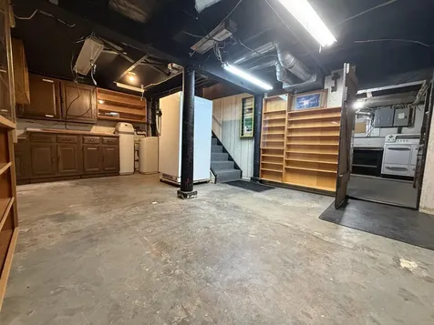 129 Washington Denver IA 50622