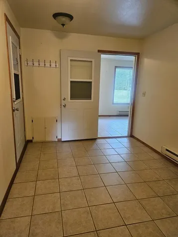 14 7th Avenue SW Oelwein IA 50662