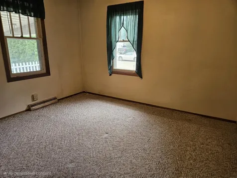 14 7th Avenue SW Oelwein IA 50662