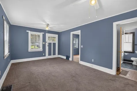 846 Dawson Street Waterloo IA 50703