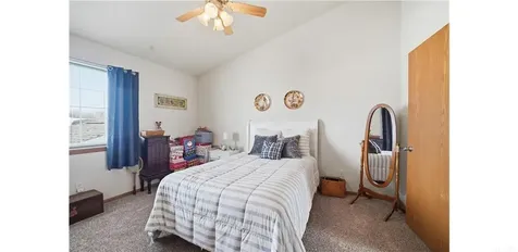 1312 Lois Lane Waterloo IA 50702