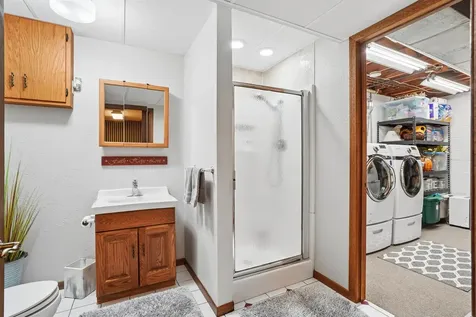 1302 Round Horn Street Waverly IA 50677
