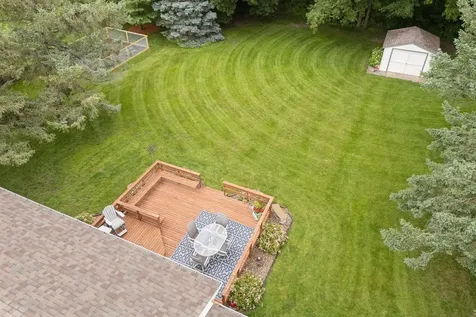 1302 Round Horn Street Waverly IA 50677