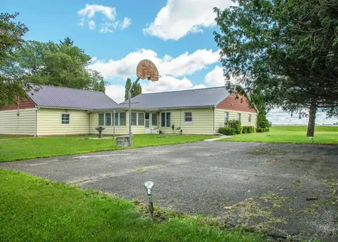 1914 Piedmont Avenue Tripoli IA 50676