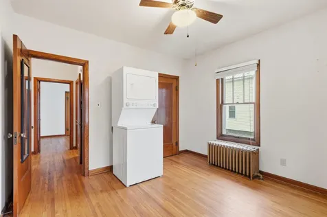 402 NW 4th Avenue Waverly IA 50677