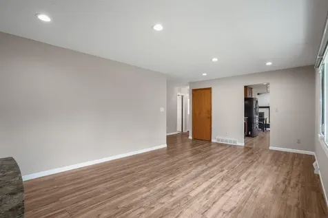3404 Rosehill Trace Waterloo IA 50701