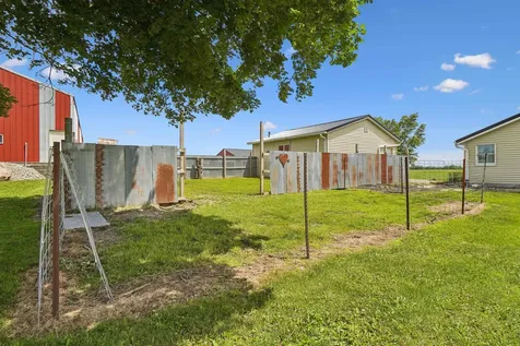 3257 132nd Street Sumner IA 50674