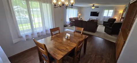 604 Hildreth Street Charles City IA 50616