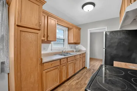 1205 Dorthy Drive Waterloo IA 50703