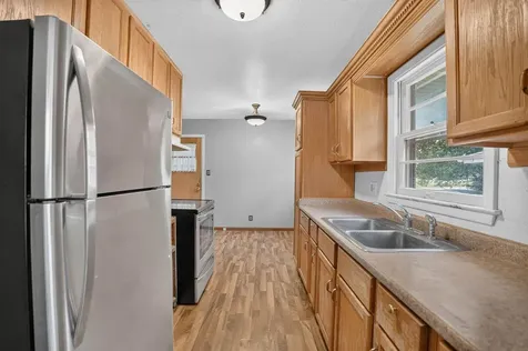 1205 Dorthy Drive Waterloo IA 50703