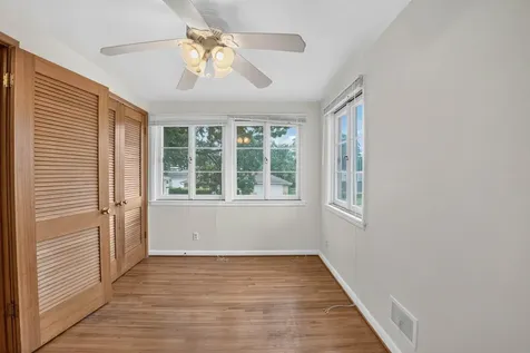 526 Glencoe Avenue Waterloo IA 50701