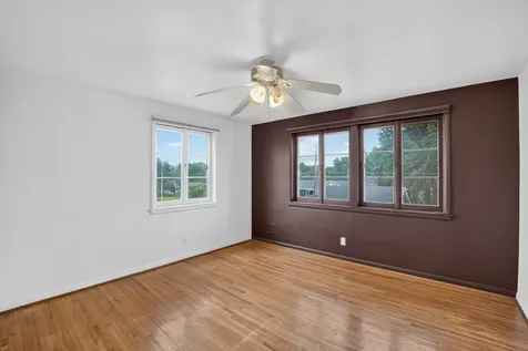 526 Glencoe Avenue Waterloo IA 50701
