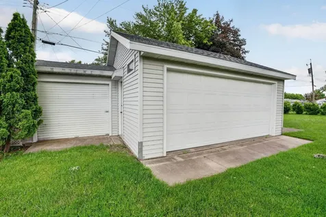 526 Glencoe Avenue Waterloo IA 50701