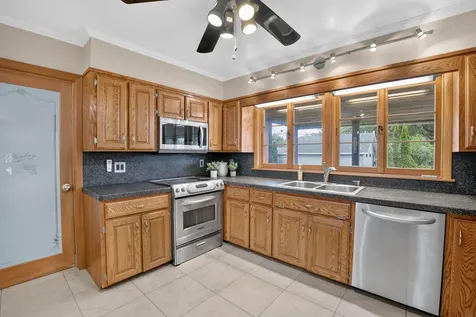 526 Glencoe Avenue Waterloo IA 50701