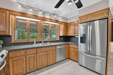 526 Glencoe Avenue Waterloo IA 50701