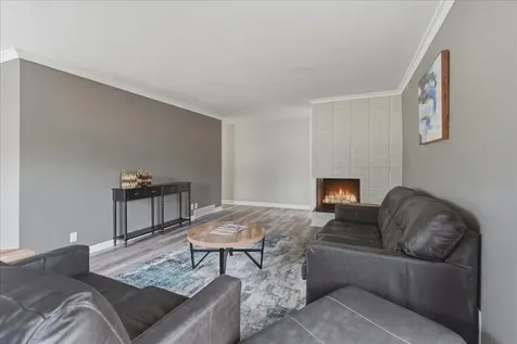 4028 Rownd Street Cedar Falls IA 50613