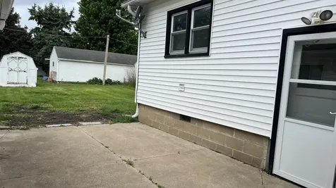 14 N Maple Avenue New Hampton IA 50659