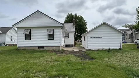 14 N Maple Avenue New Hampton IA 50659