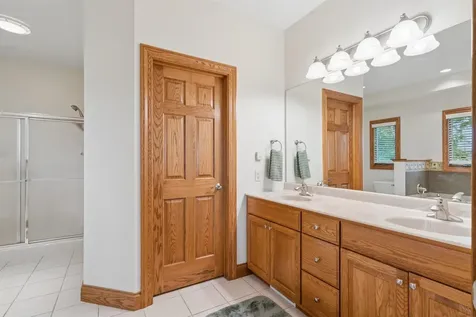 4011 Pheasant Drive Cedar Falls IA 50613