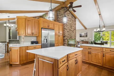 1621 Picturesque Drive Cedar Falls IA 50613