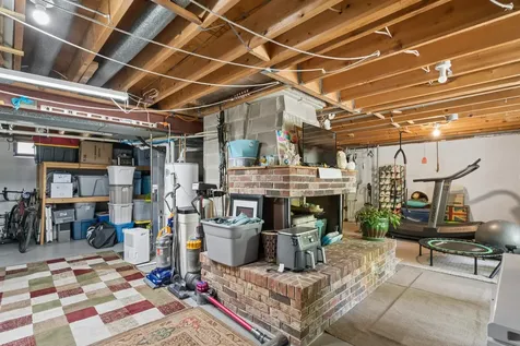 1621 Picturesque Drive Cedar Falls IA 50613
