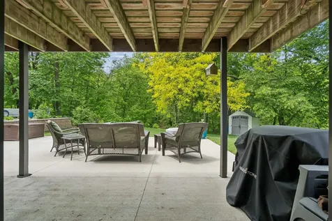 1621 Picturesque Drive Cedar Falls IA 50613