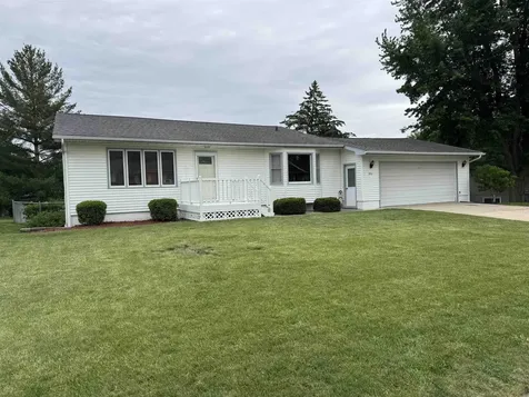 511 Ridgeway Street Denver IA 50622