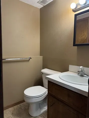 511 Ridgeway Street Denver IA 50622