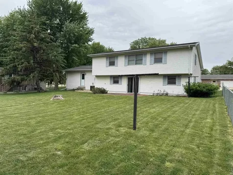 511 Ridgeway Street Denver IA 50622