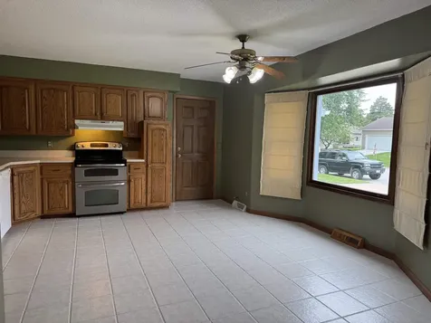 511 Ridgeway Street Denver IA 50622