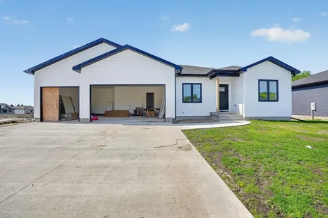 524 Sands Avenue Janesville IA 50647