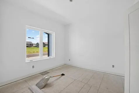524 Sands Avenue Janesville IA 50647