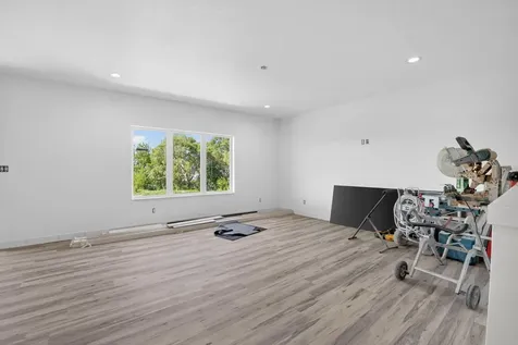 524 Sands Avenue Janesville IA 50647